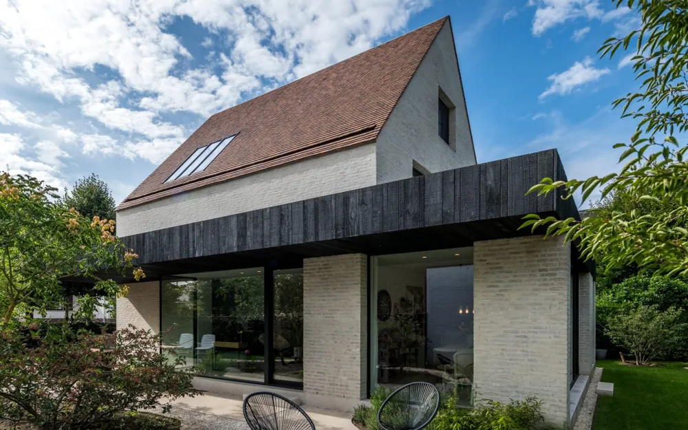Brique claire et bardage — Wienerberger